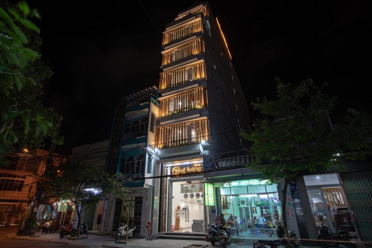 Que Huong Hotel Куи Нхон Екстериор снимка